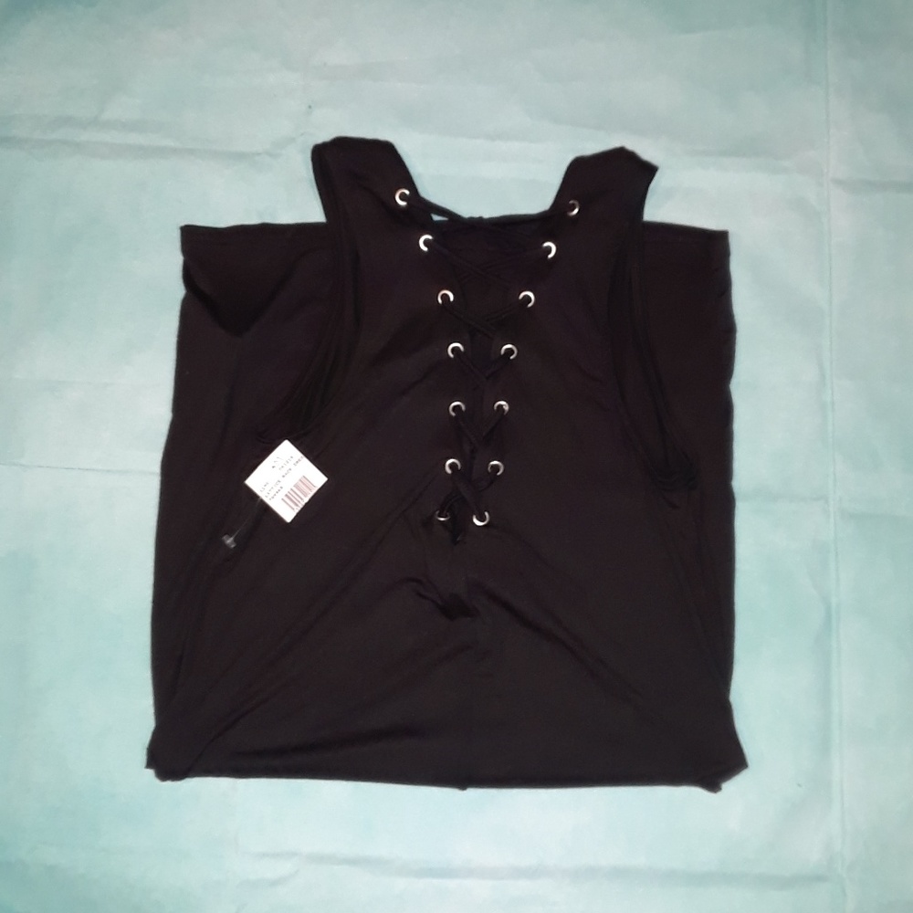 LITTLE BLACK DRESS - Picture 5 of 8